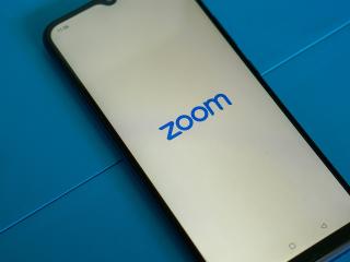 Zoom app on a mobile phone.